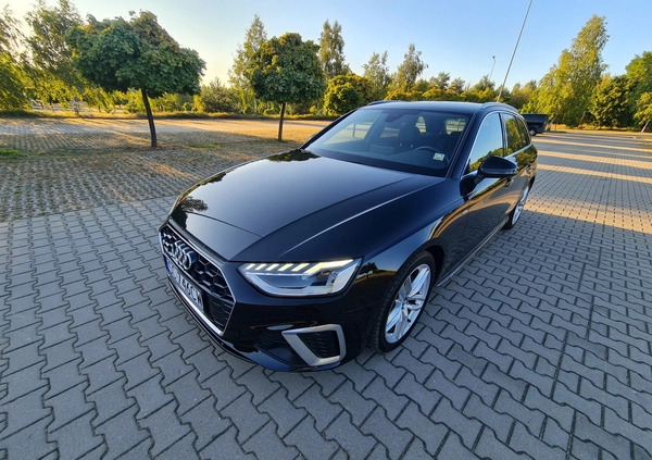 Audi A4 cena 97900 przebieg: 163000, rok produkcji 2020 z Sanok małe 497